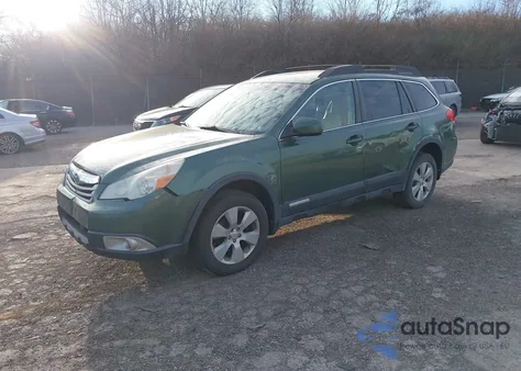 2010 Subaru Outback 2.5I Premium z USA, uszkodzony, nr VIN 4S4BRCCC2A3360310